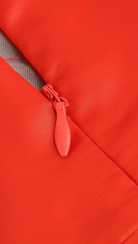 SLEEVELESS THIGH SLIT MAXI DRESS IN RED