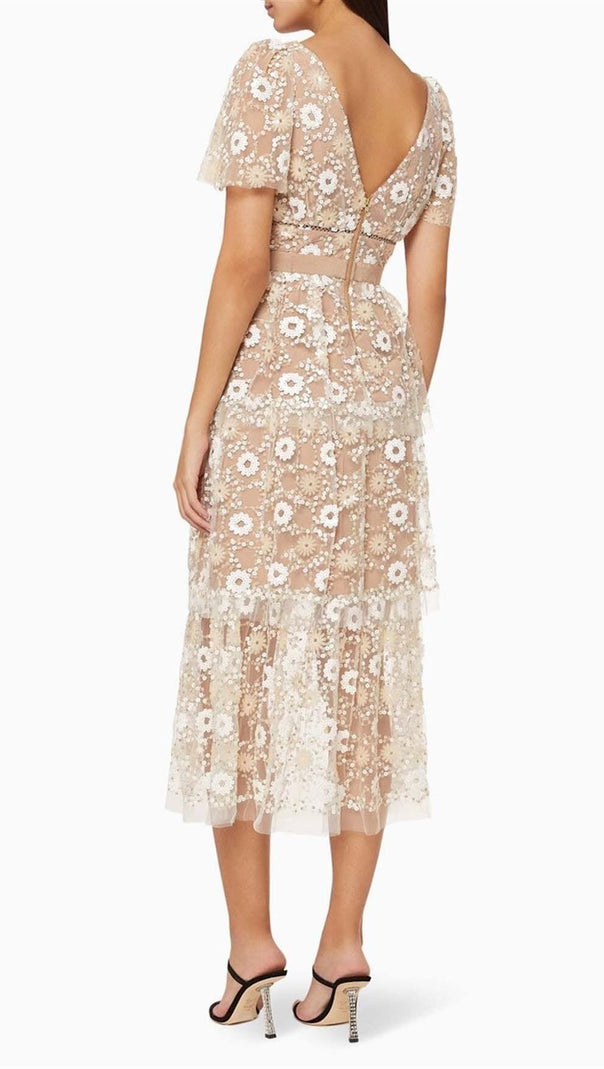 AIIZIE FLORAL EMBELLISHED PUFF SLEEVE MIDI DRESS IN WHITE - product image