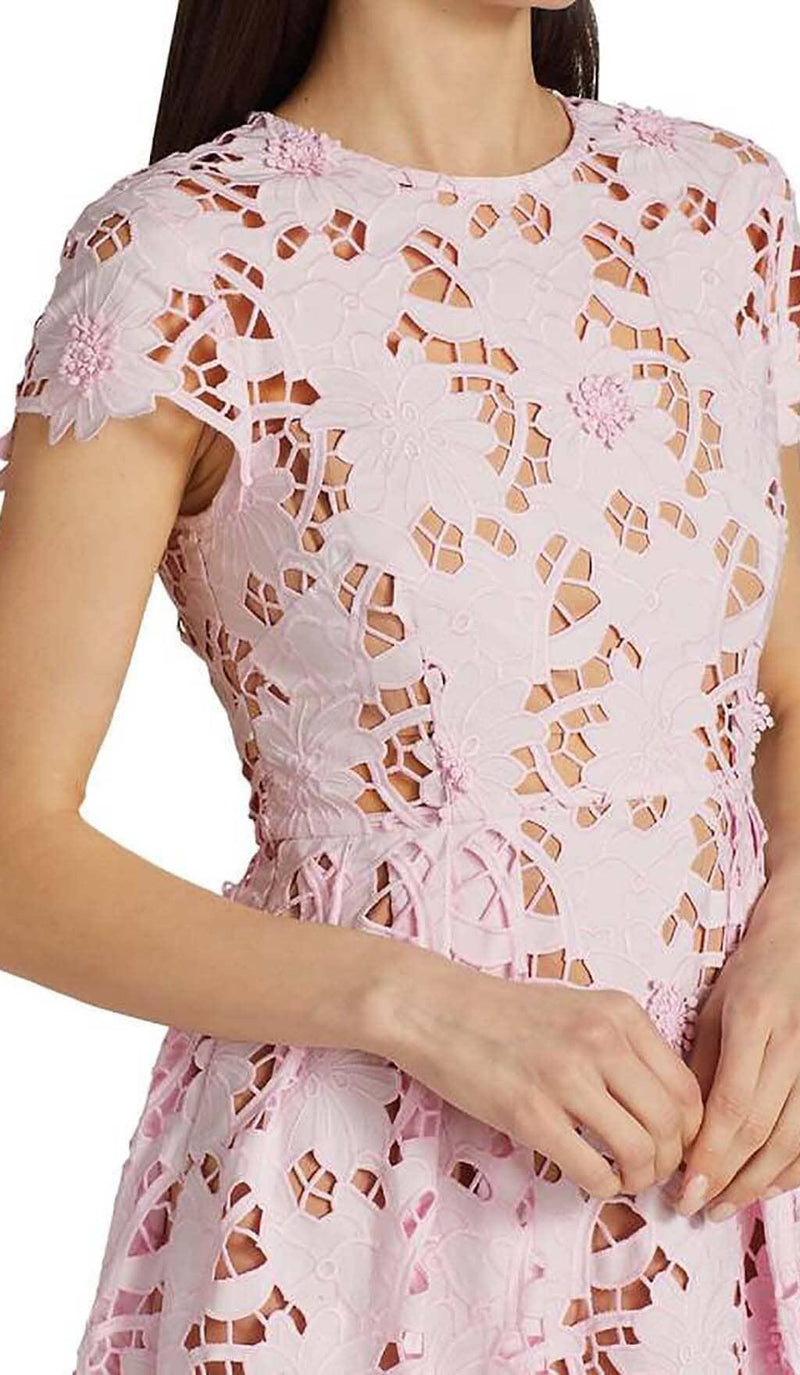 FLORAL LACE EMBROIDERED MIDI DRESS IN PINK