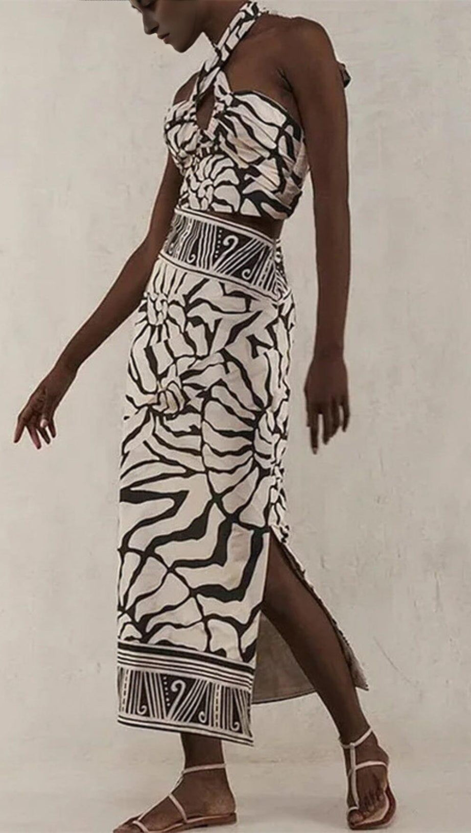 HALTER PRINTED SWIMSUIT