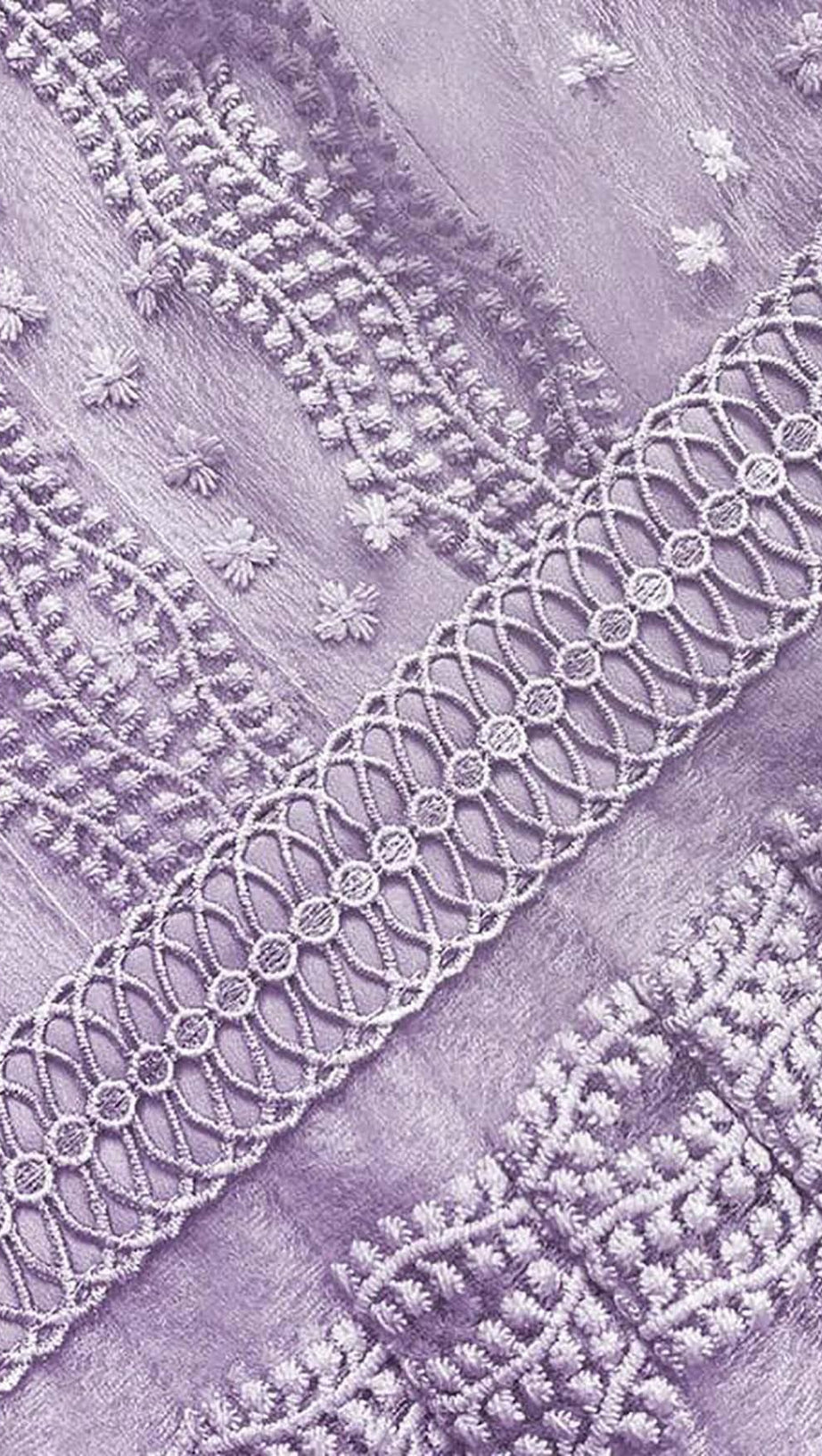 TIERED LACE MAXI DRESS IN LILAC