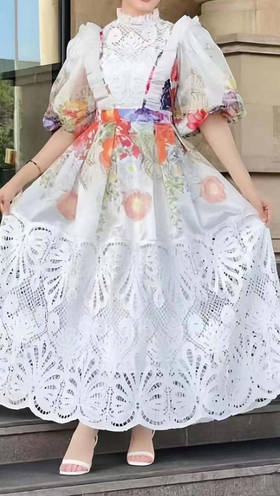 ABITO LUNGO IN PIZZO PATCHWORK FLOREALE