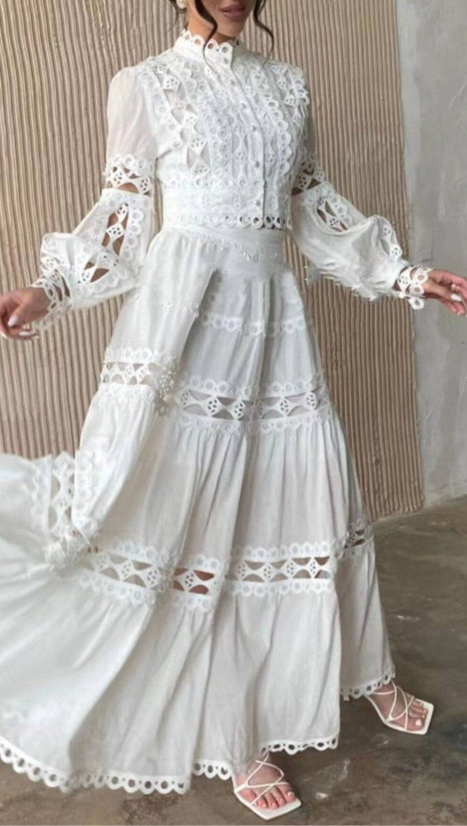 LONG PUFF SLEEVES FLARED TIERED MIDI DRESS IN WHITE