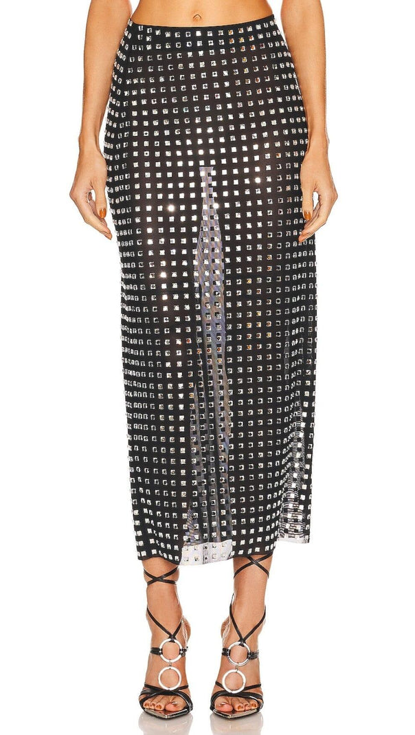 AIIZIE METALLIC SEQUIN SKIRT IN BLACK - product image