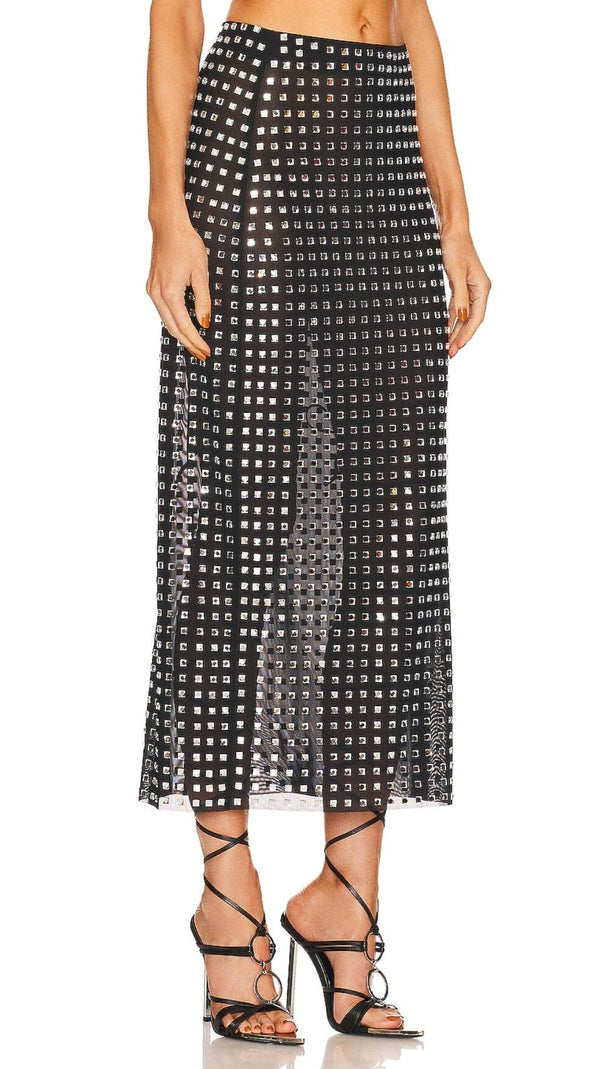 AIIZIE METALLIC SEQUIN SKIRT IN BLACK - product image