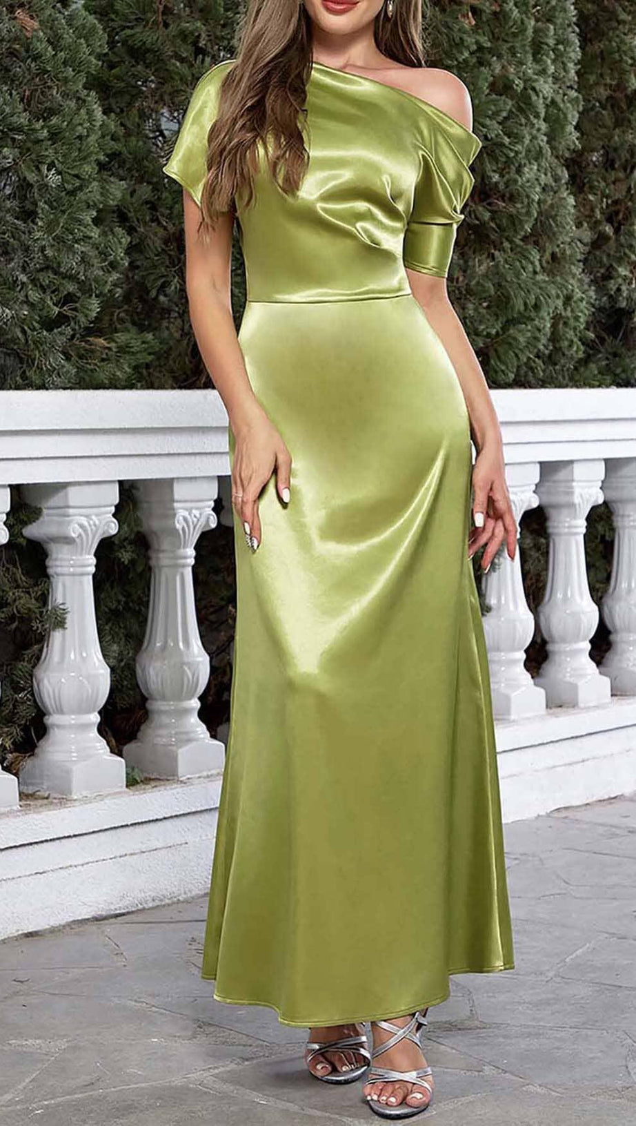 ONE SHOULDER SATIN SLIT MAXI DRESS IN GREEN