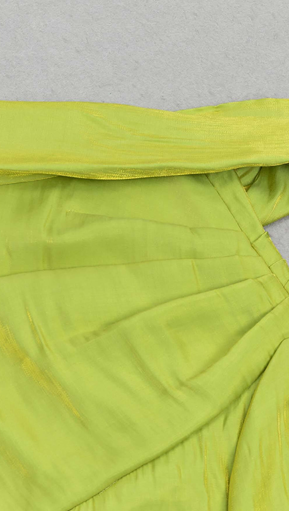 ONE SHOULDER SIDE ASYMMETRICAL MIDI DRESS IN GREEN