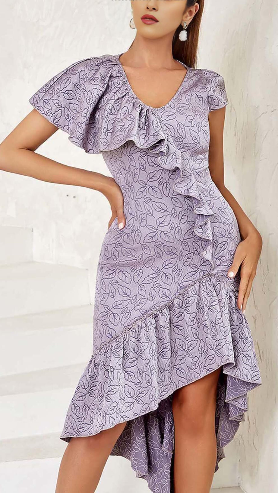 RUFFLED V-NECK ASYMMETRIC MIDI DRESS IN PURPLE