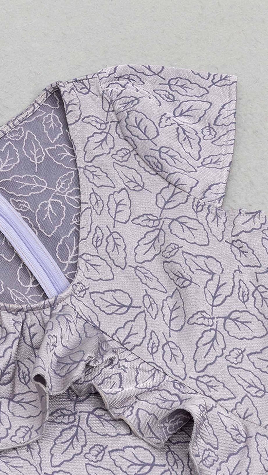 RUFFLED V-NECK ASYMMETRIC MIDI DRESS IN PURPLE