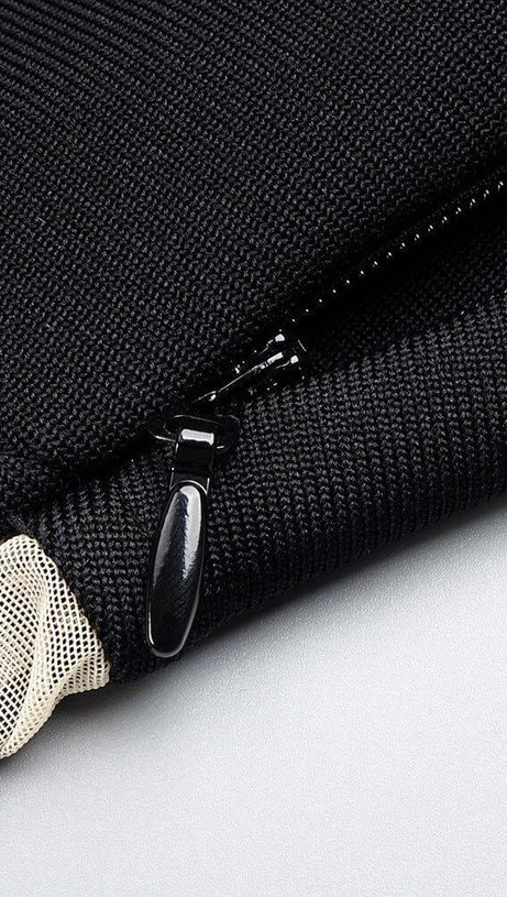 SCALLOPED MESH INSERT MAXI DRESS IN BLACK