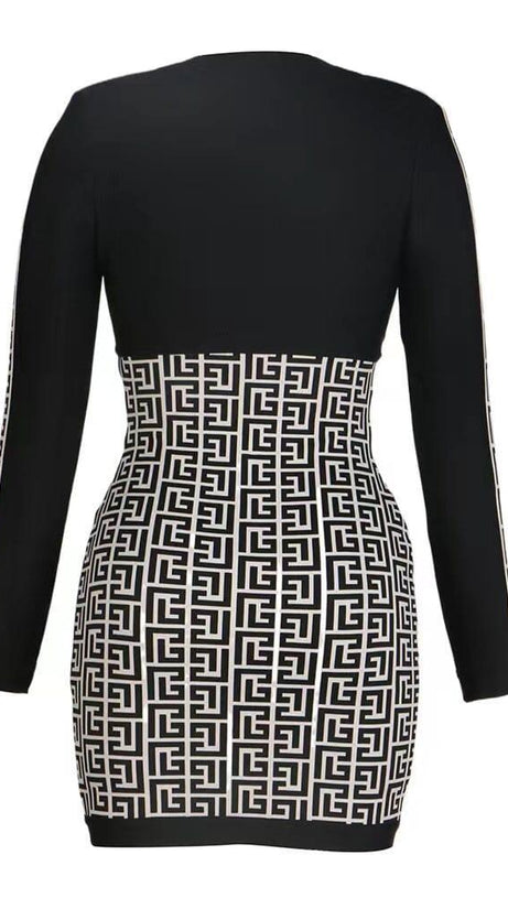 SHOULDER PADS KNITTED MINI DRESS IN BLACK