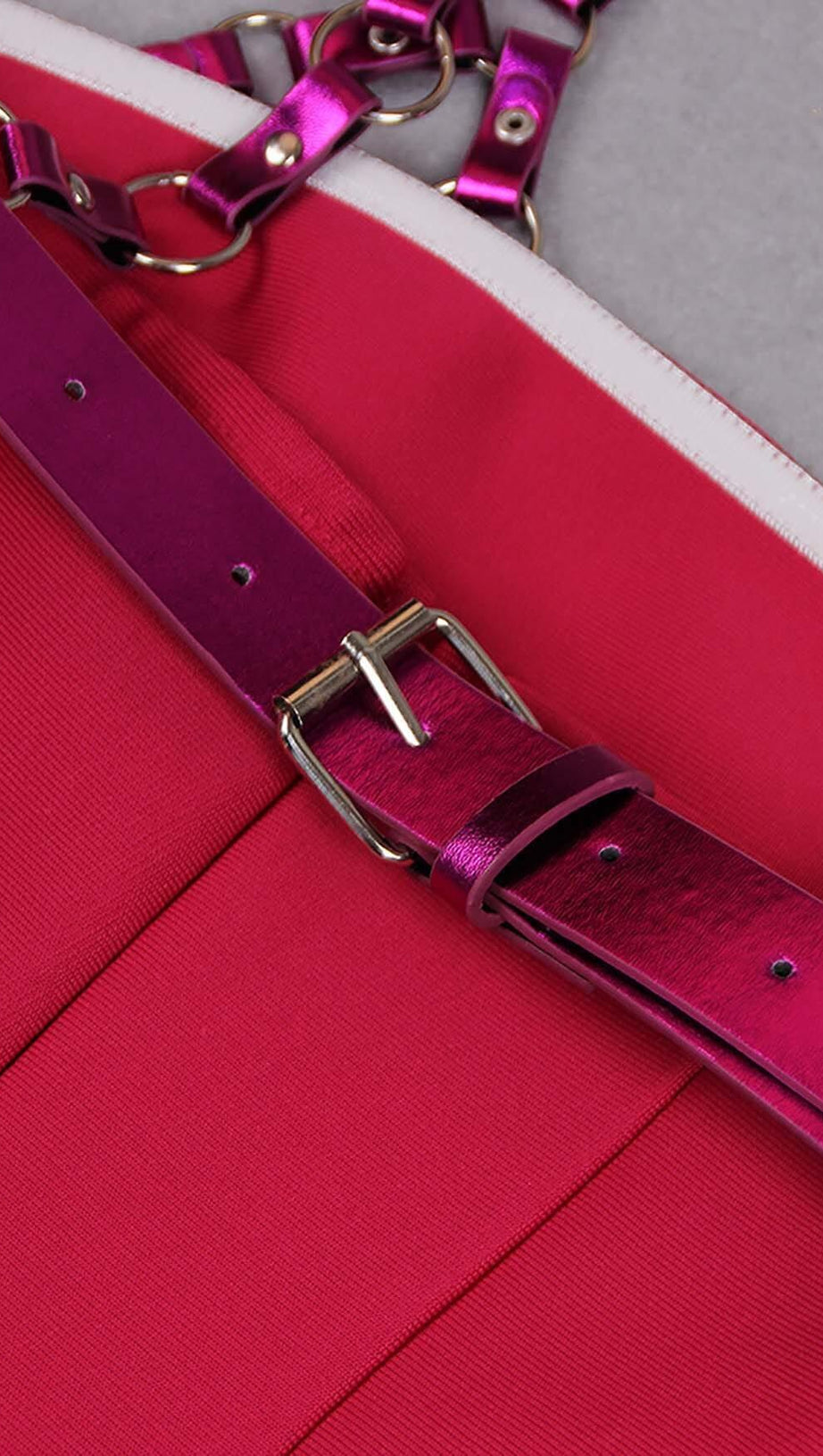 BRALETTE STRAPLESS MIDI DRESS IN RED