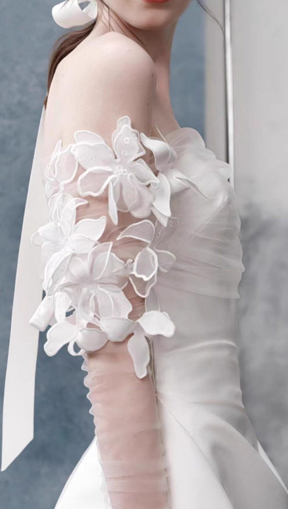 FLORAL 3D APPLIQUÉS SHEER BOLERO SLEEVES