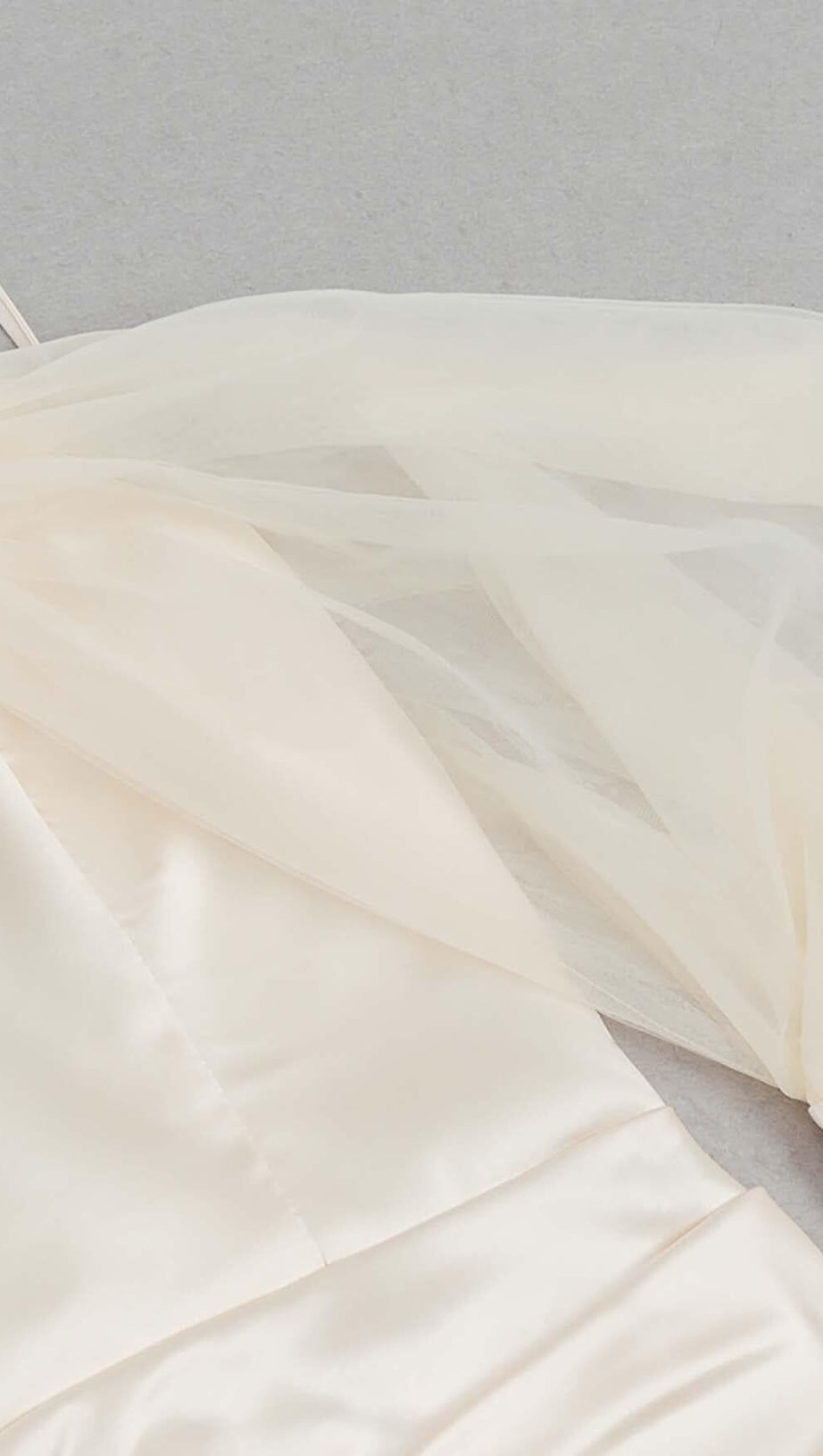 SILK COLD SHOULDER MIDI DRESS IN APRICOT