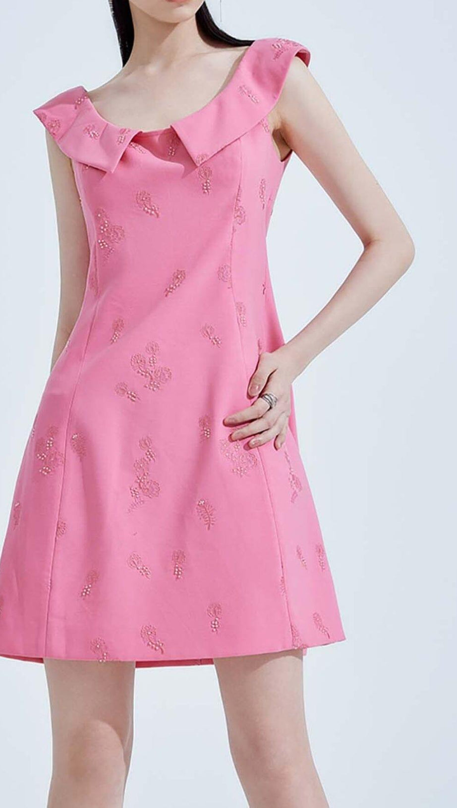 SLEEVELESS EMBROIDERED MINI DRESS IN PINK
