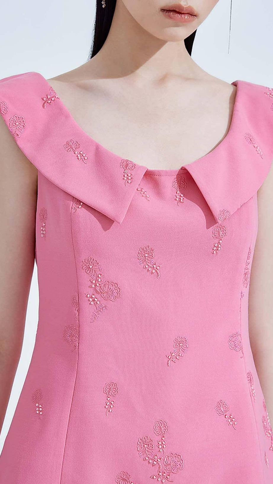 SLEEVELESS EMBROIDERED MINI DRESS IN PINK