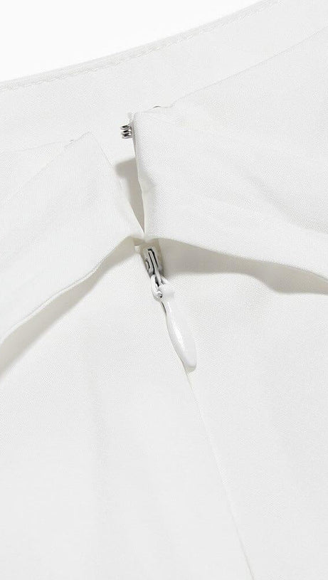 WHITE BOW MINI SKIRT