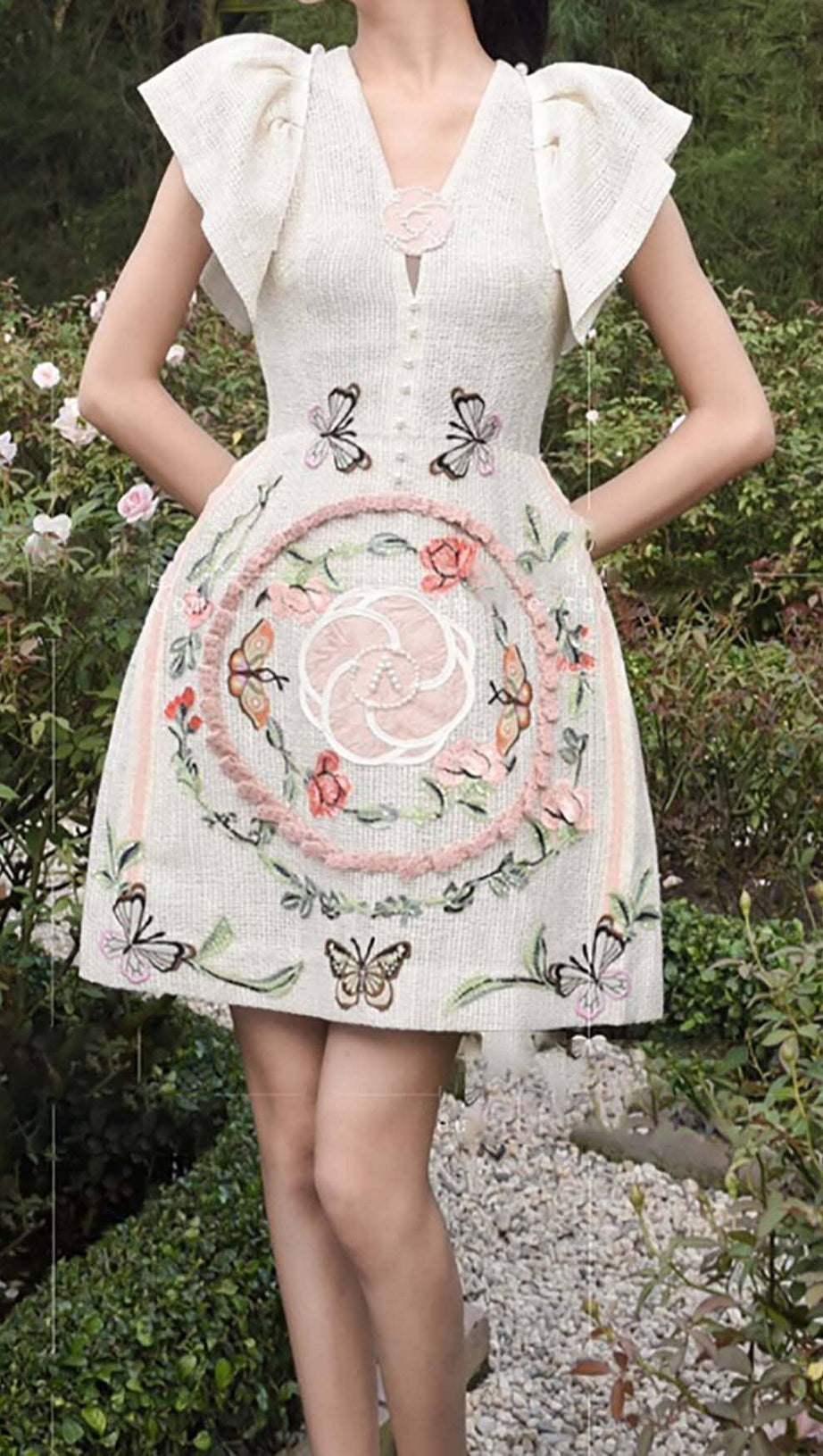 EMBROIDERY V-NECK MIDI DRESS IN WHITE