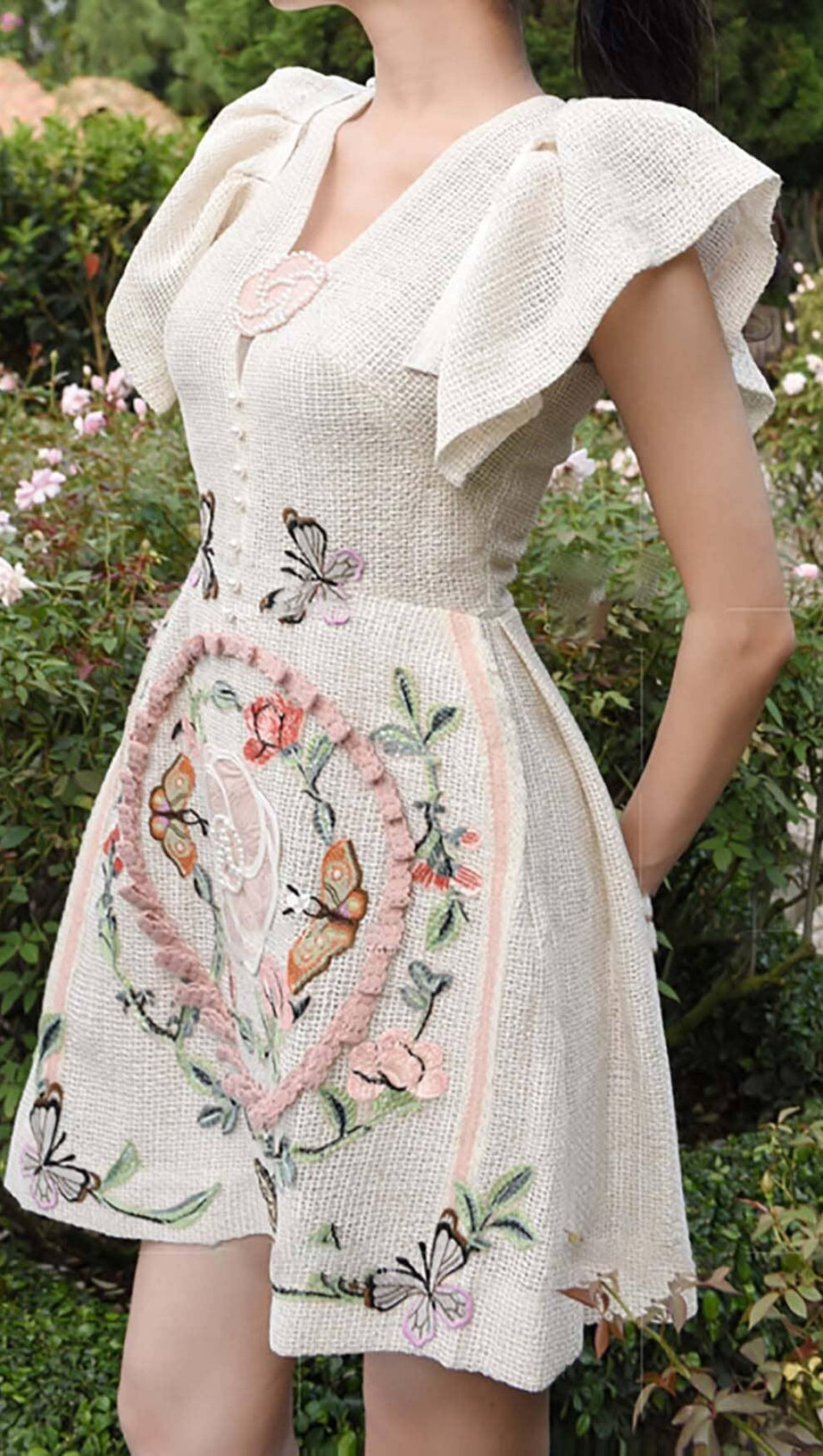 EMBROIDERY V-NECK MIDI DRESS IN WHITE