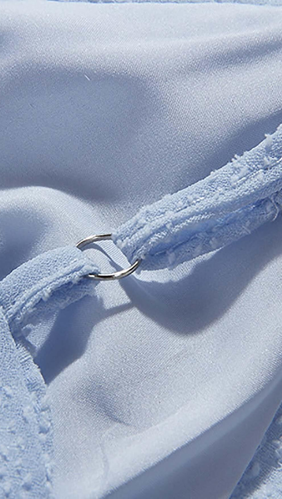 LACE-UP BACKLESS MIDI DRESS IN BLUE