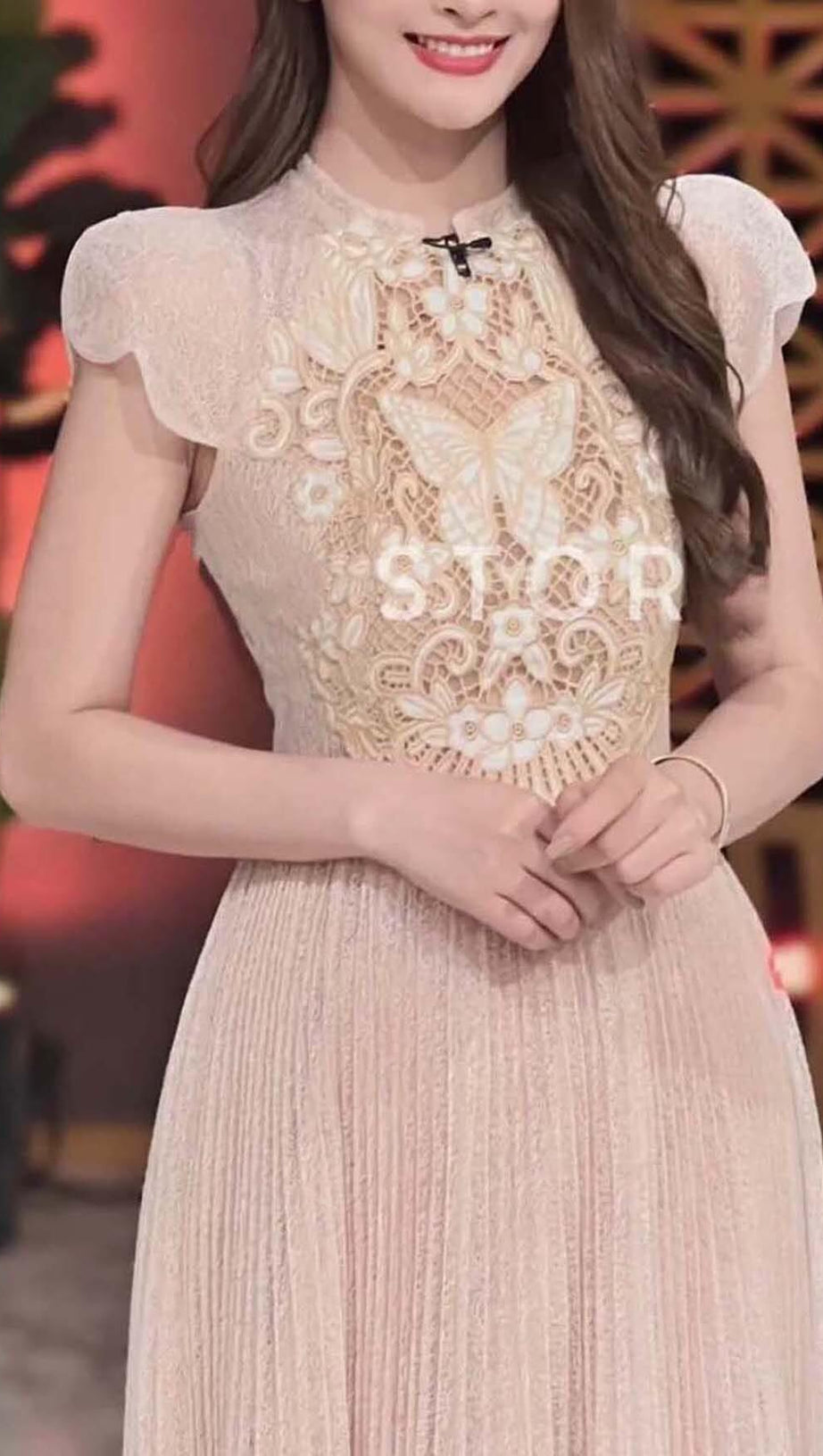 PLEATED EMBROIDERY MIDI DRESS IN BEIGE