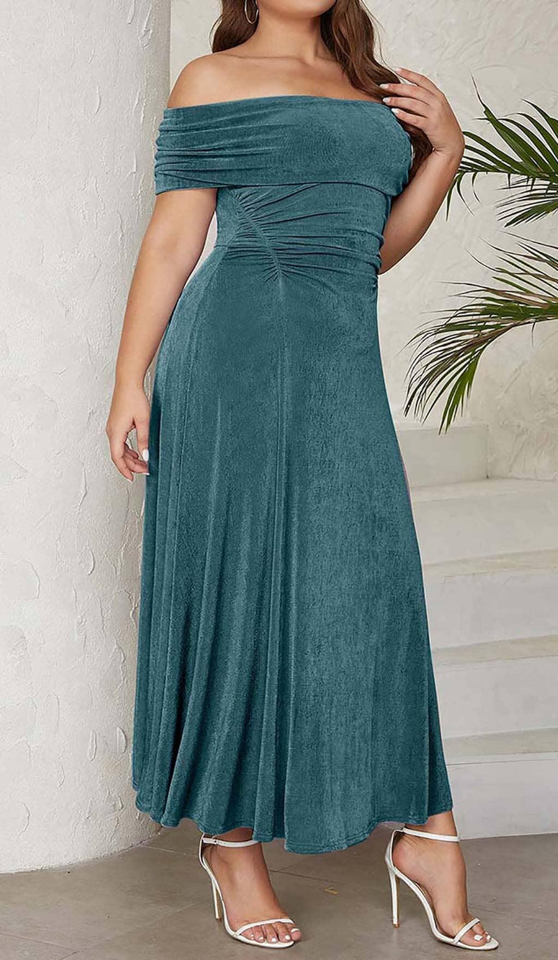 PLUS OFF SHOULDER MIDI DRESS IN GREEN