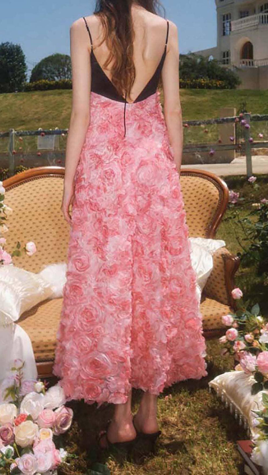 ROSE APPLIQUÉD SPAGHETTI MAXI DRESS IN PINK