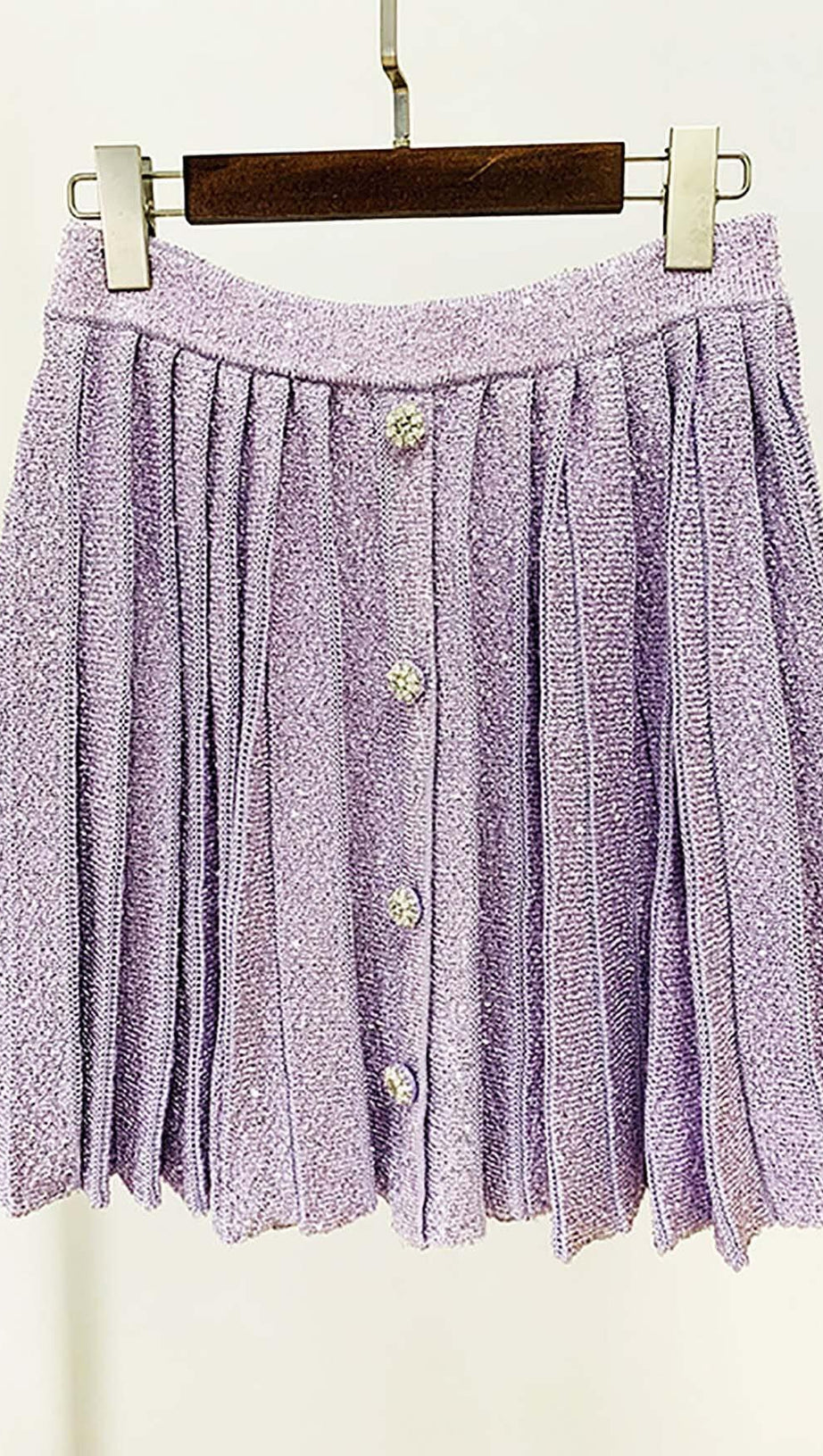 Zweiteiliges Set mit Pailletten und Plissee in Lila