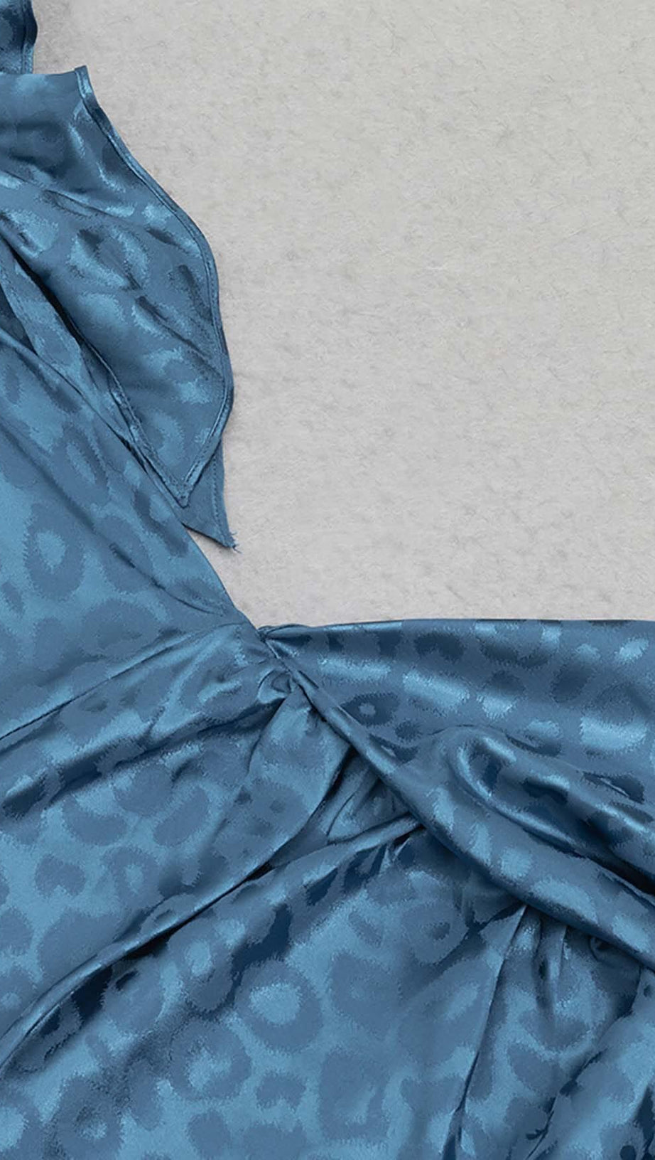 LEOPARD JACQUARD RUFFLE TRIM MIDI DRESS IN DARK BLUE