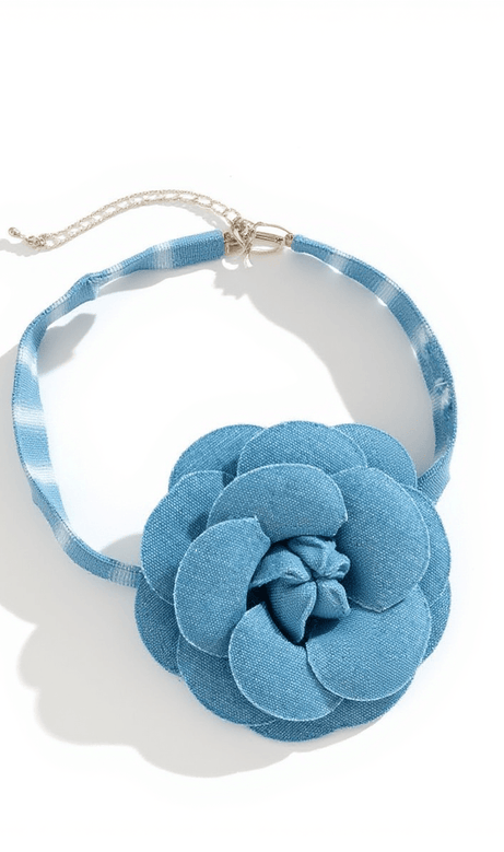 Titus – Blaues Blumen-Halsband