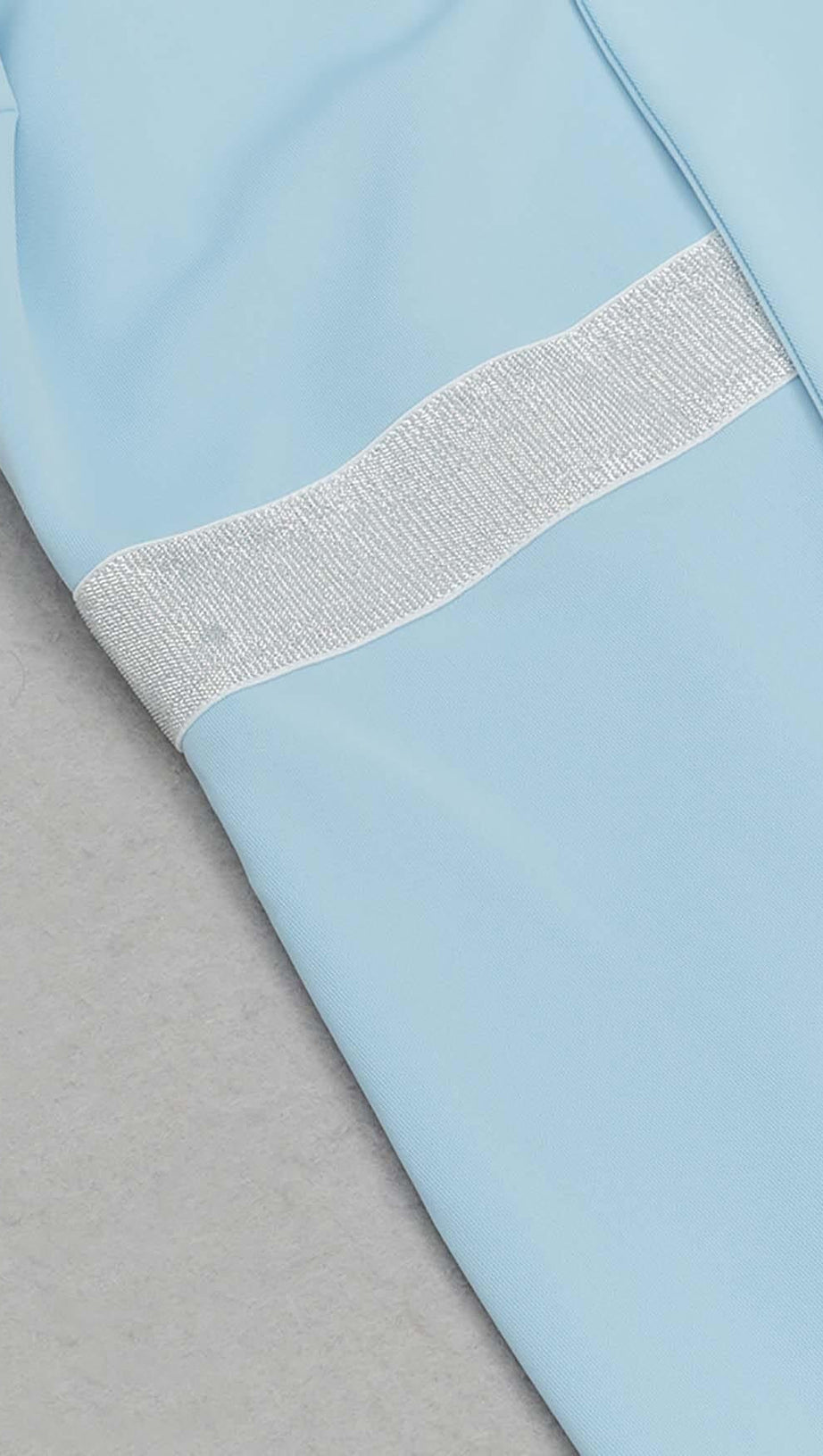 ONE SHOULDER SPLIT BACK MIDI DRESS IN BLUE