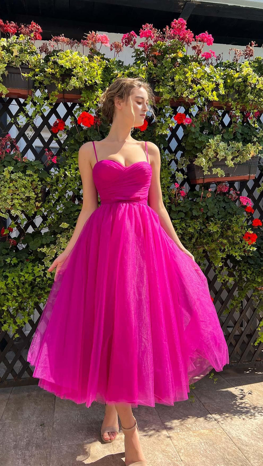 PLEATS SPAGHETTI STRAPS MIDI DRESS IN HOT PINK