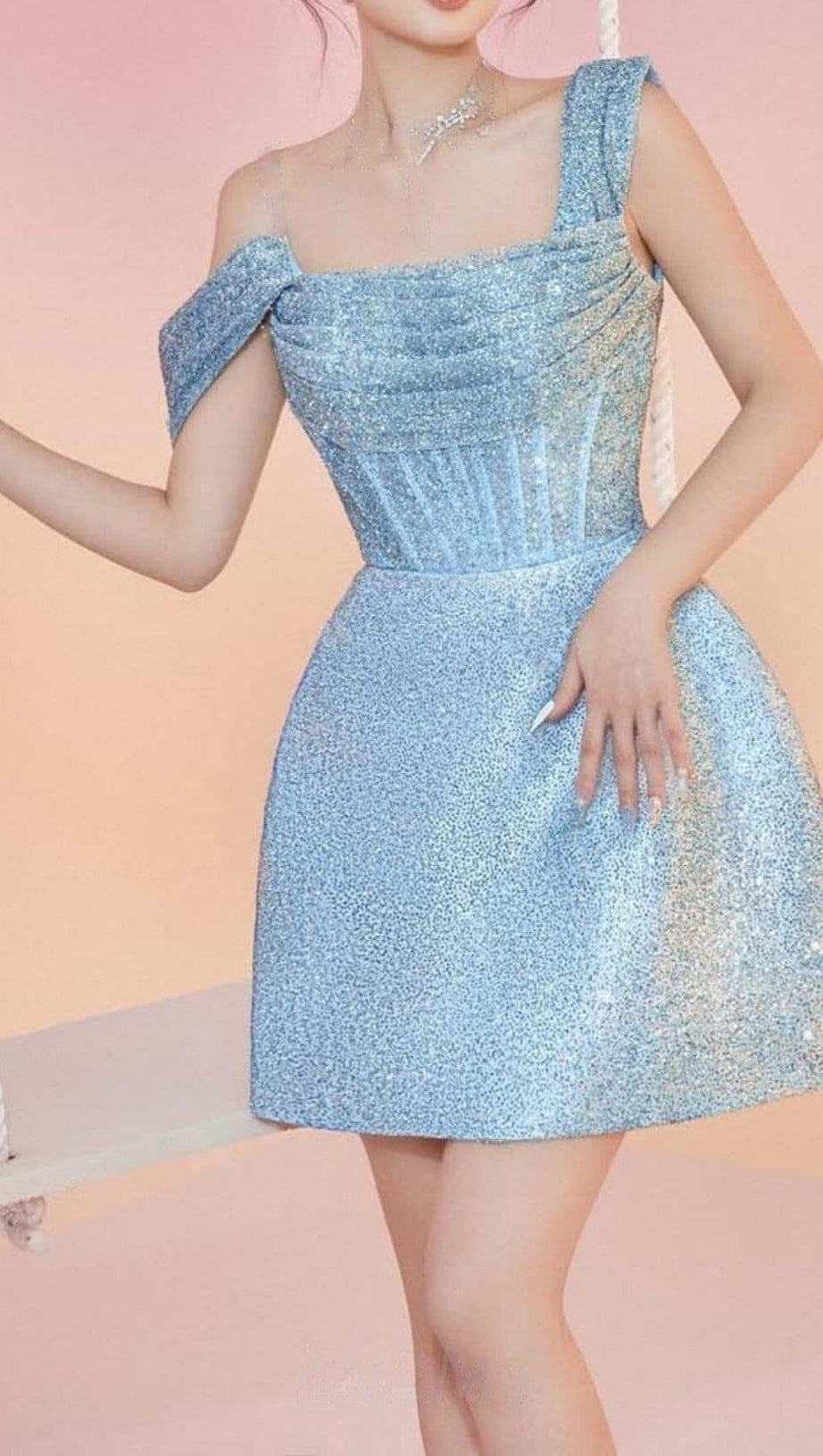 MINI ABITO CON CORSETTO DI PAILLETTES COLOR CELESTE