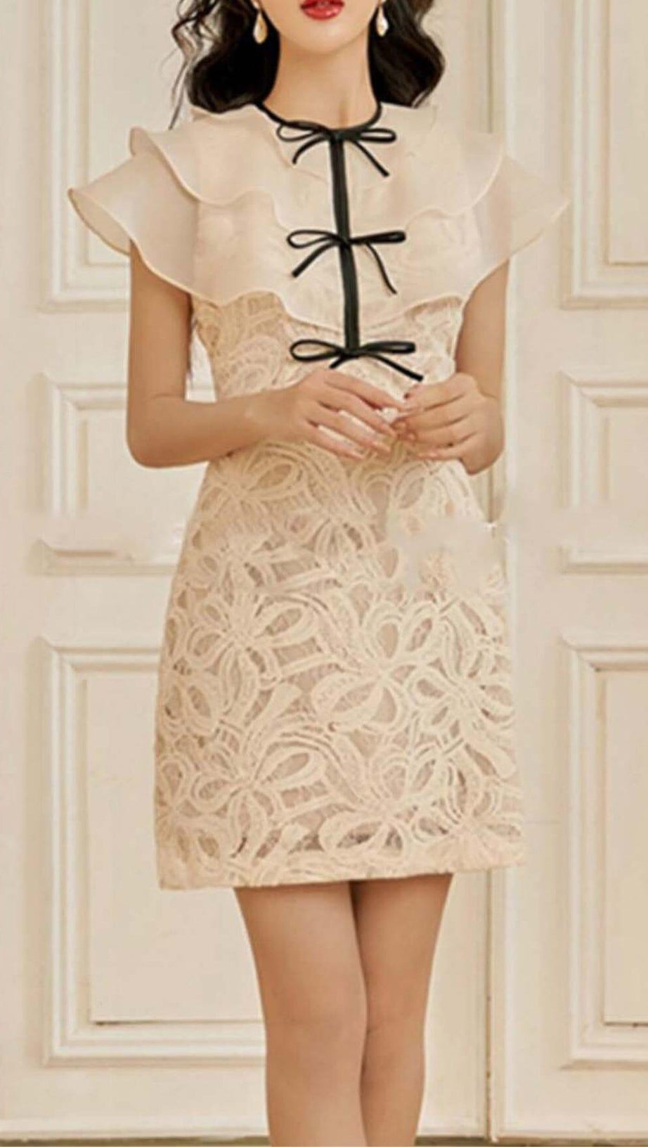 TIERED NECK MINI DRESS IN WHITE