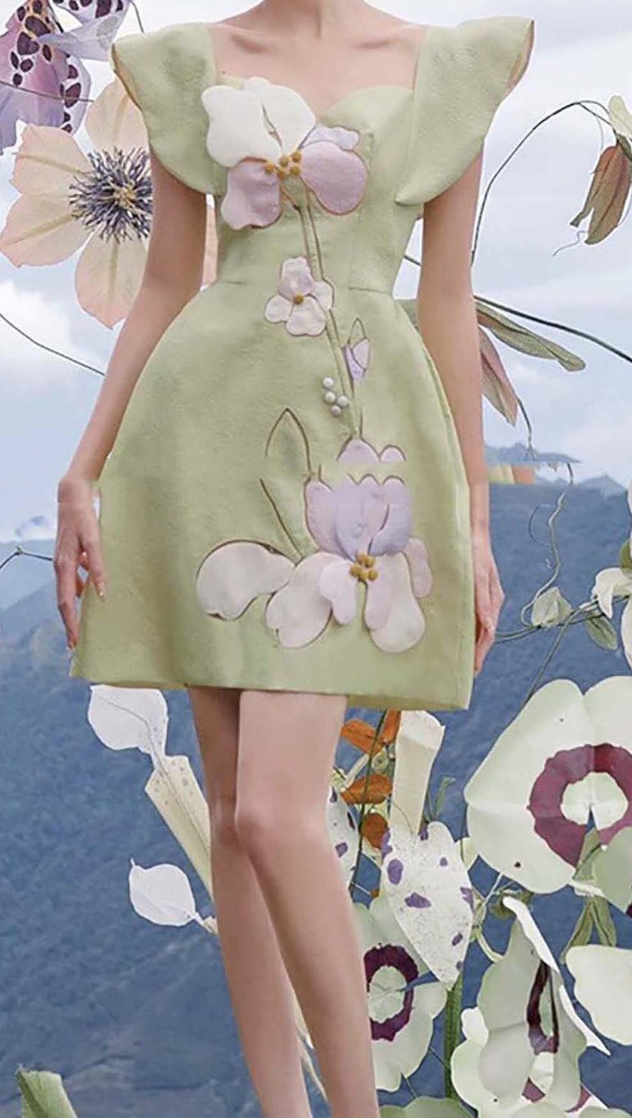3D FLOWER BUTTERFLY SLEEVE MINI DRESS IN MINT