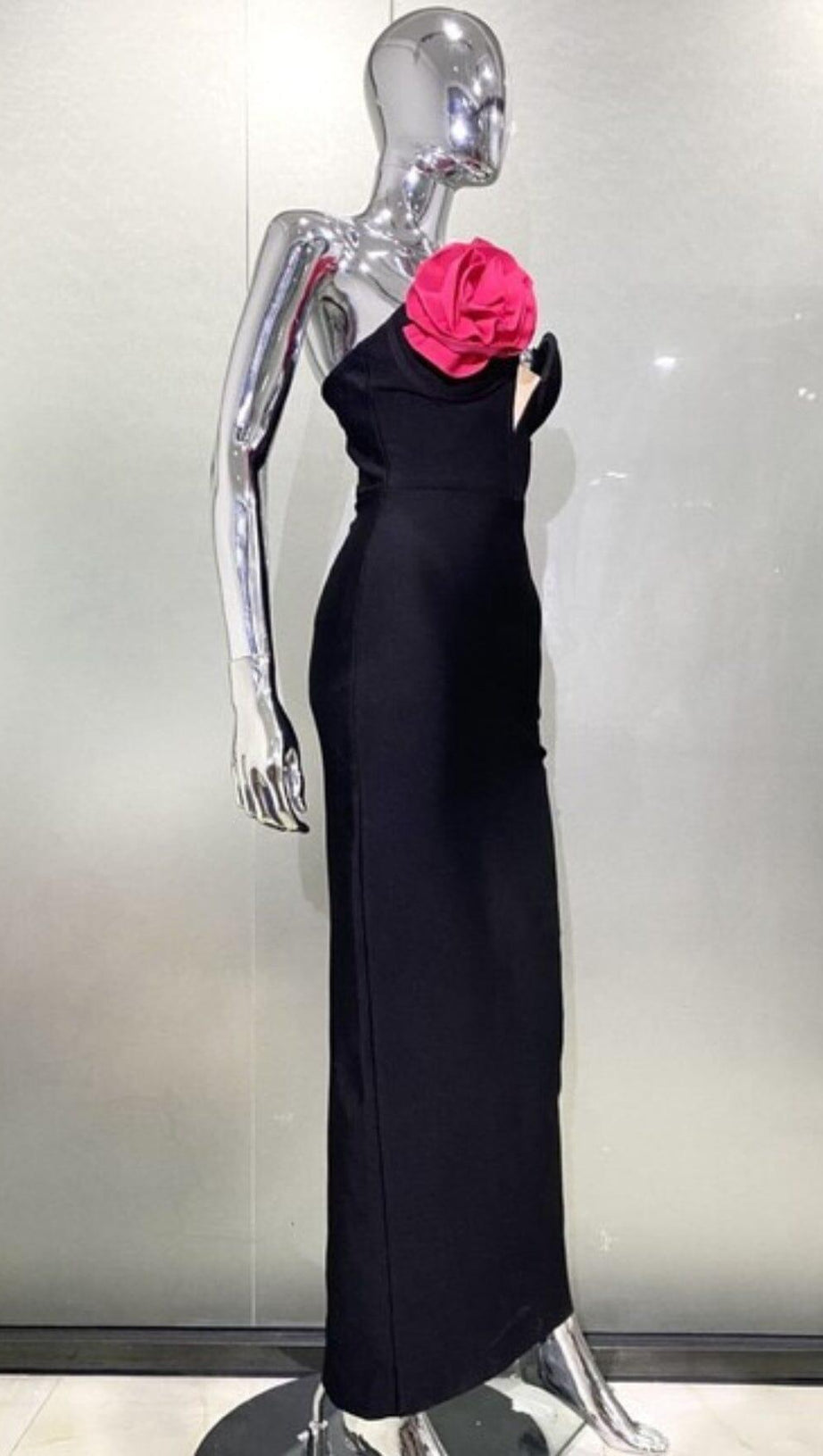 APPLIQUÉD BANDEAU MAXI DRESS IN BLACK