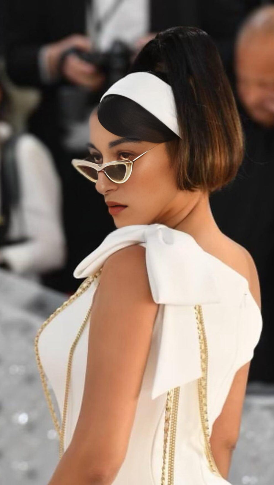 ASYMMETRIC CHAIN MAXI DRESS IN SNOWY