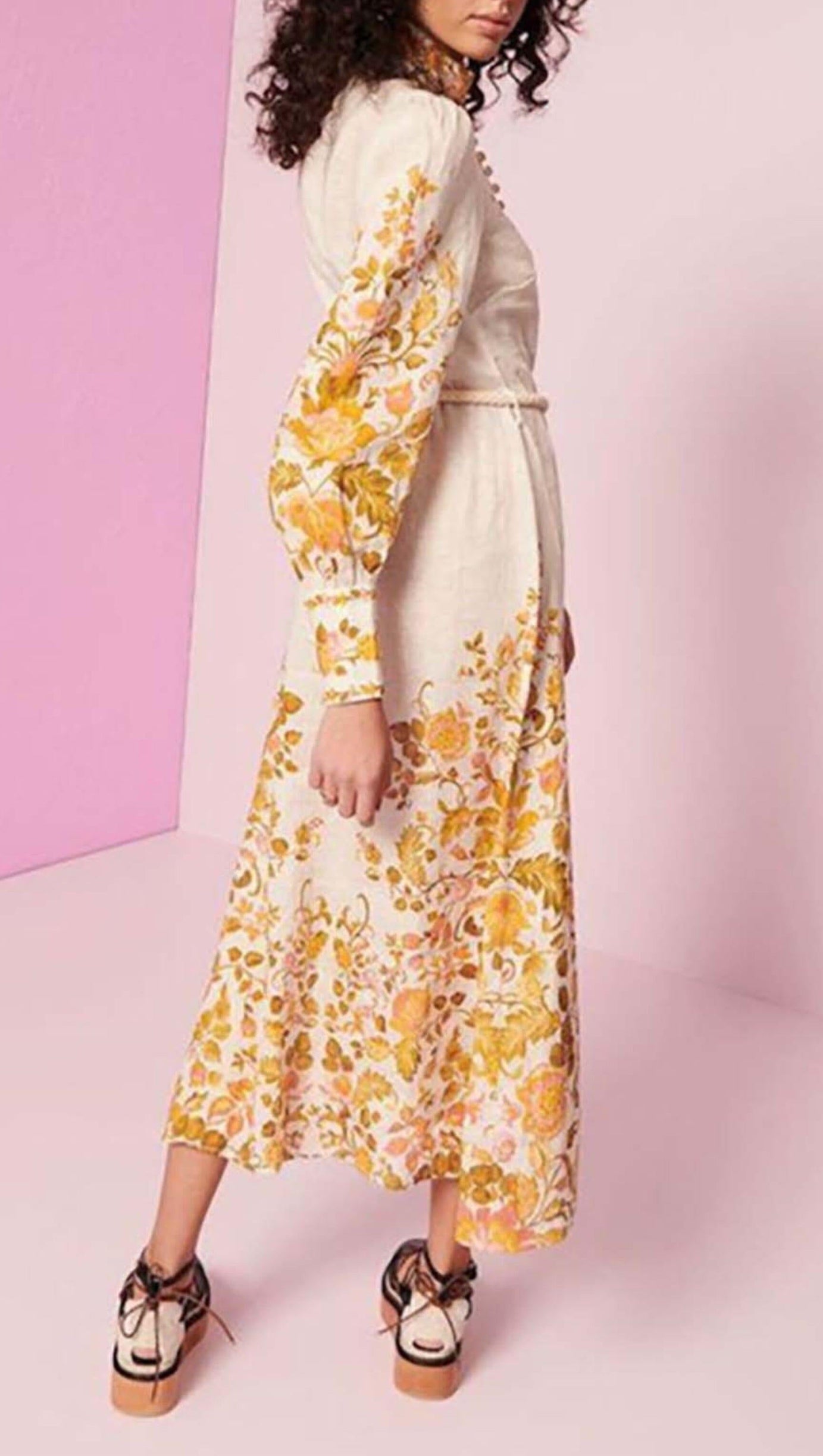 ABITO MIDI CON CINTURA IN CORDA E STAMPA FLOREALE IN AVORIO