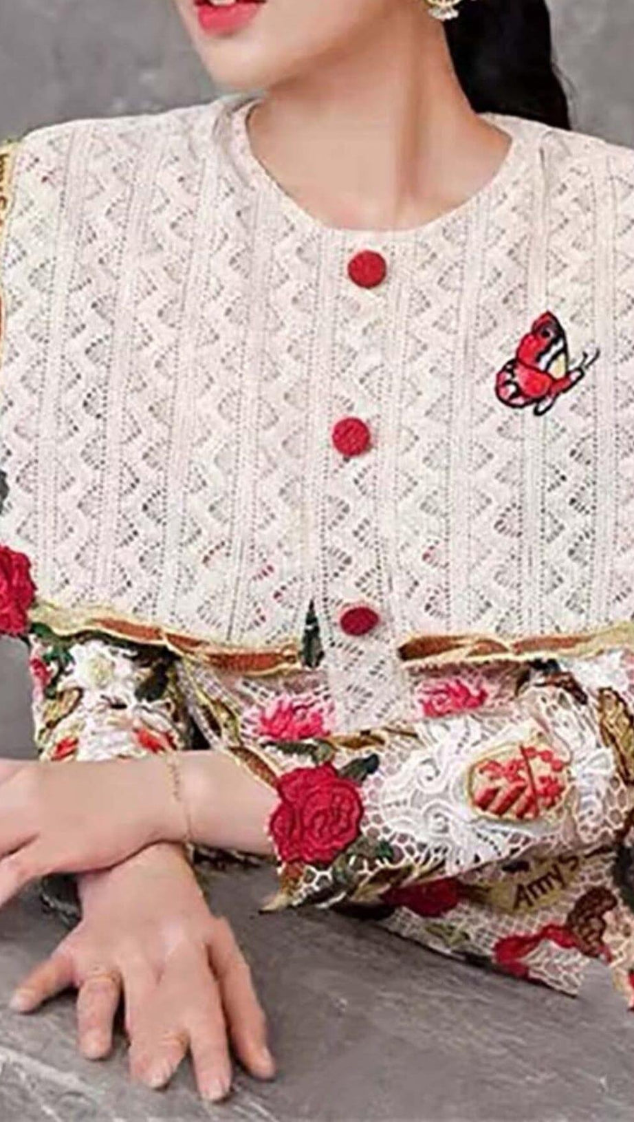 MINI ABITO CON RICAMI FIORITI IN ROSSO