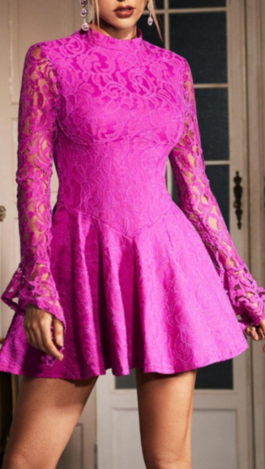 LONG SLEEVE HOLLOW LACE DRESS