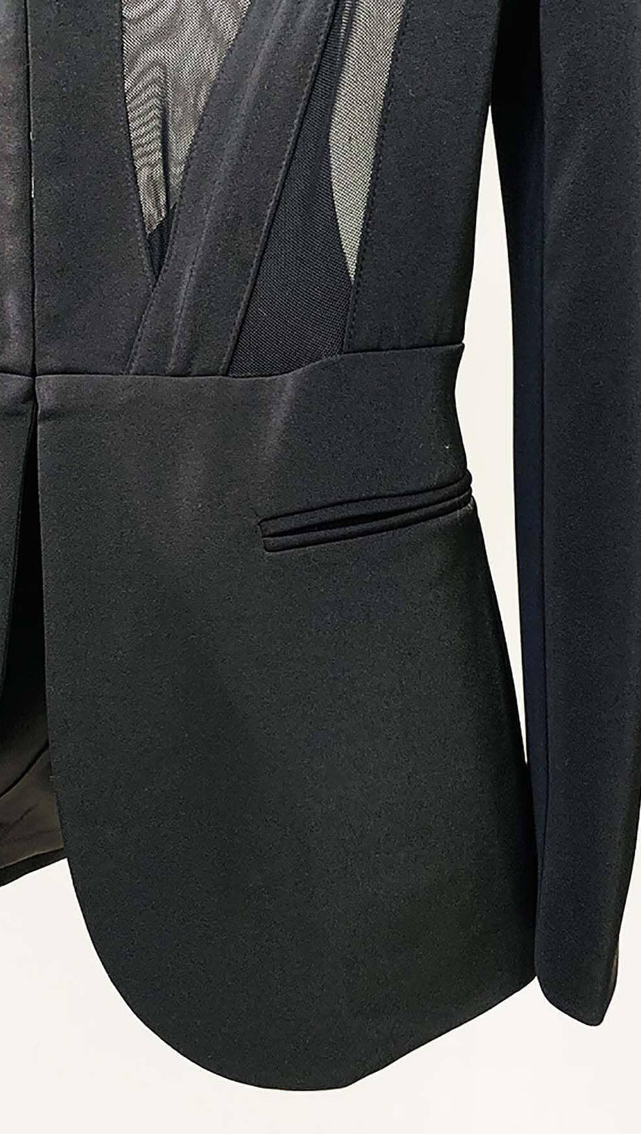 PANELED PERSPECTIVE JACKET SUIT IN BLACK