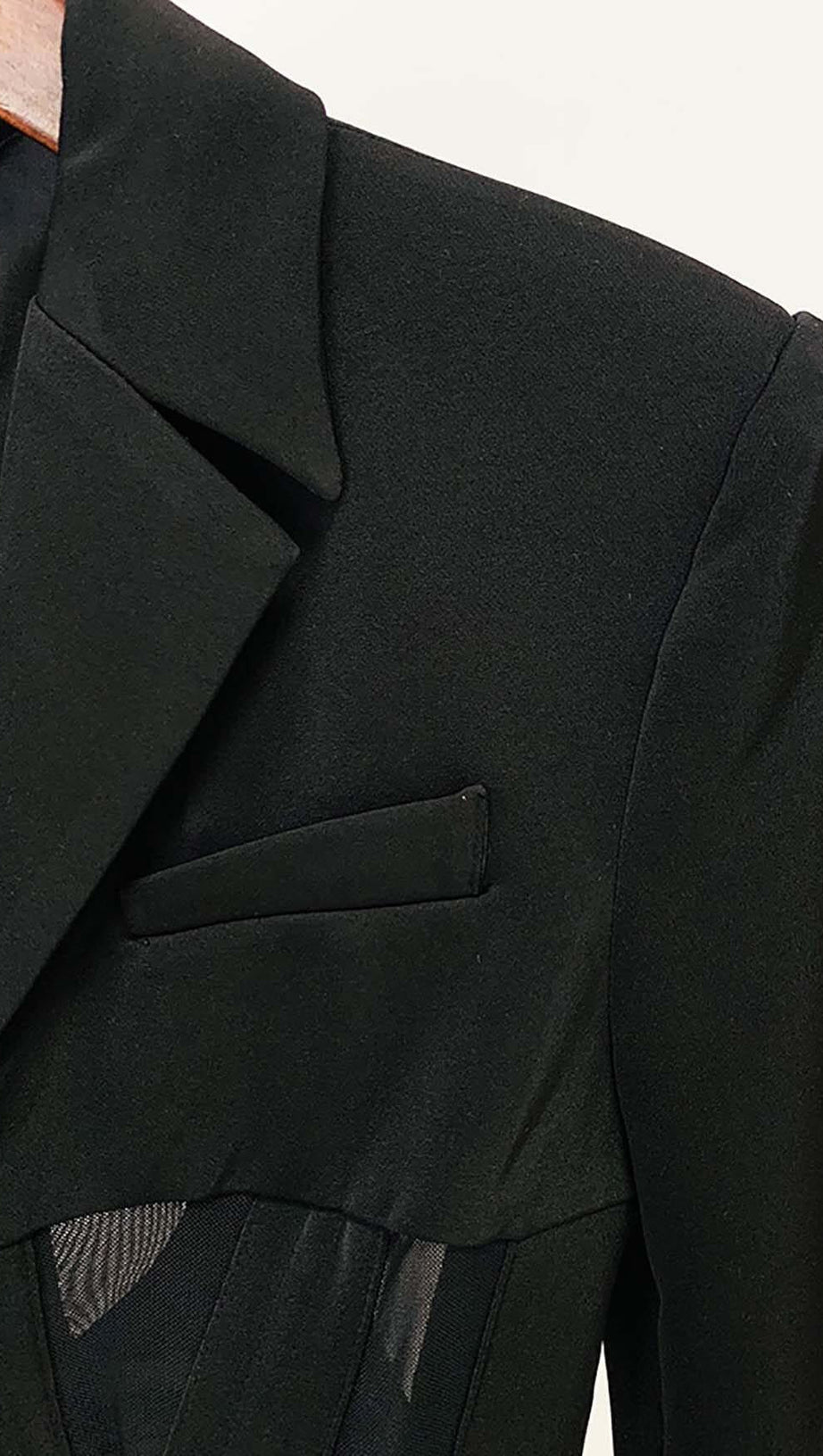 PANELED PERSPECTIVE JACKET SUIT IN BLACK