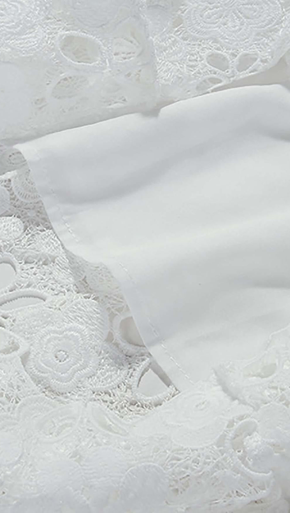 PUFF SLEEVE LACE MIDI DRESS IN WHITE