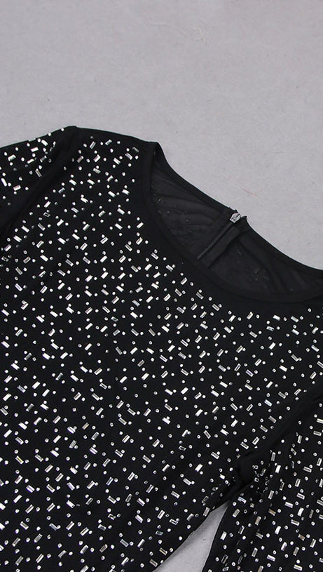 SEQUIN LACE PERSPECTIVE DRESS IN BLACK
