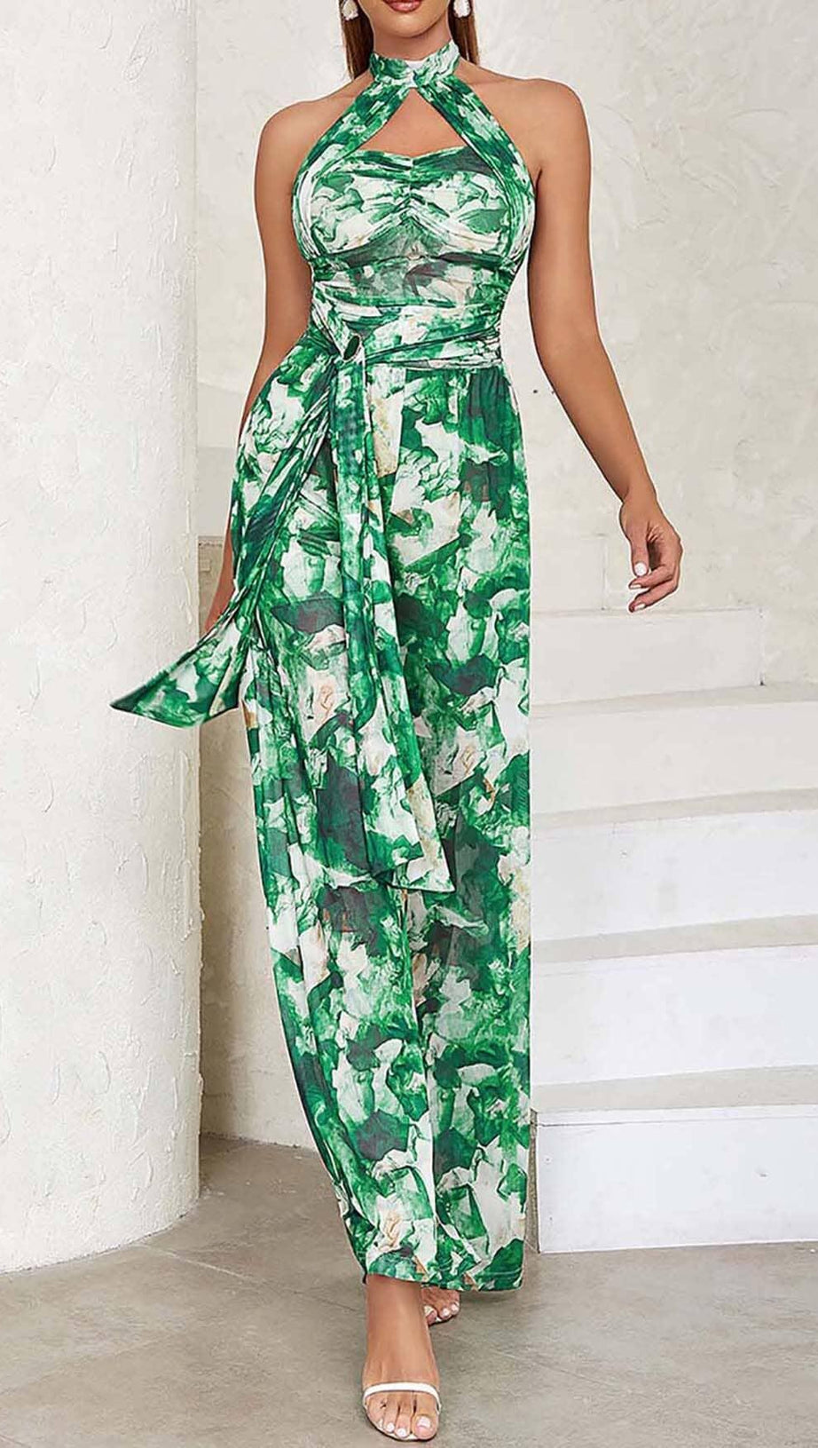 TIE FRONT HALTER NECK BACKLESS JUMPSUIT IN GREEN