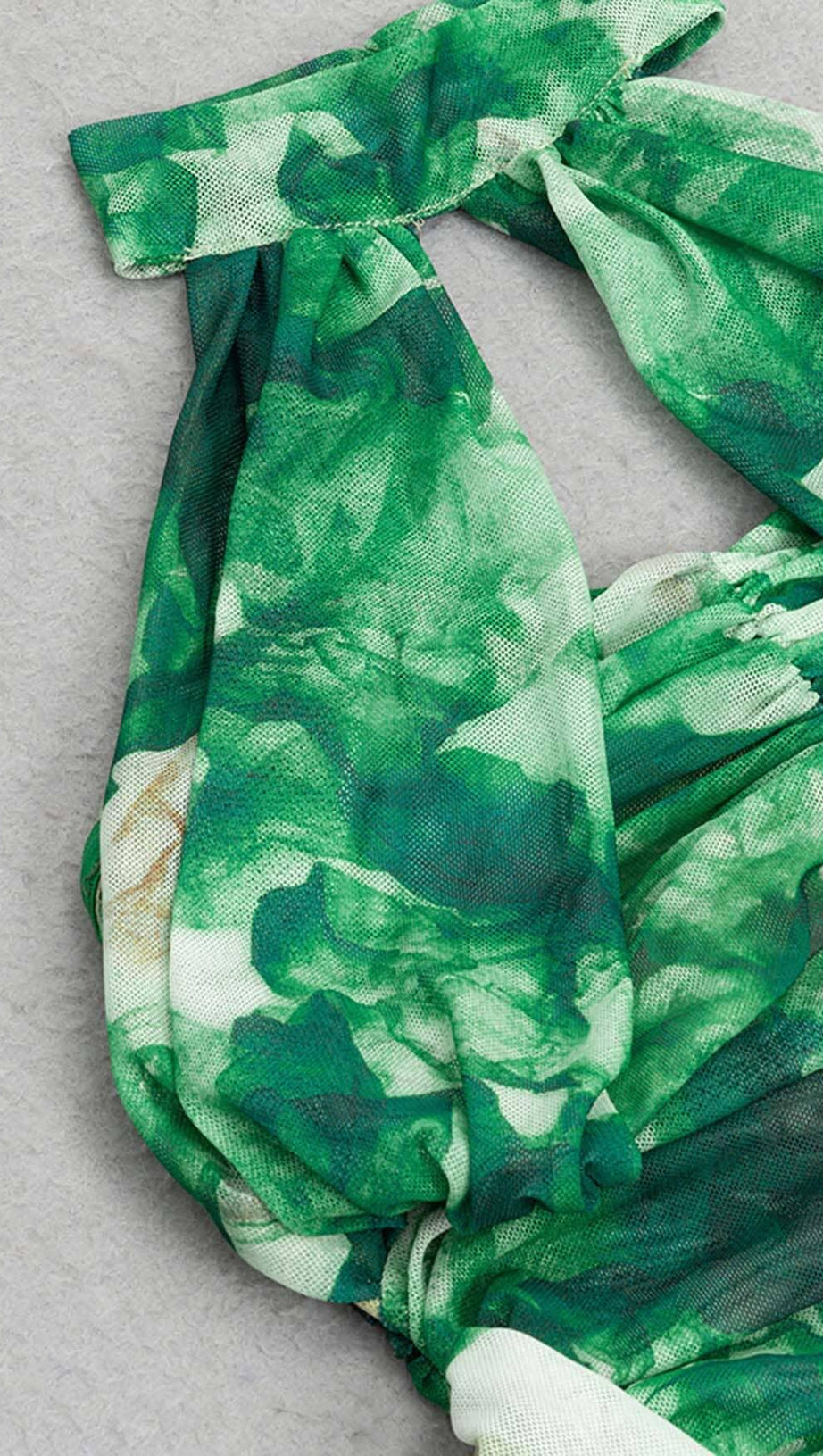 TIE FRONT HALTER NECK BACKLESS JUMPSUIT IN GREEN