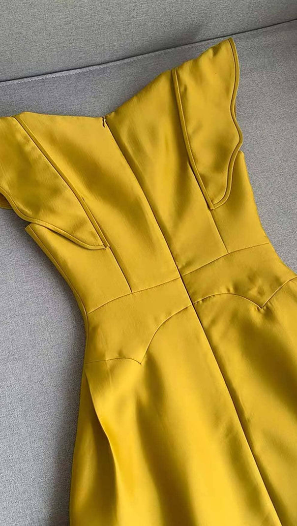 AIIZIE BUTTERFLY SLEEVE MIDI DRESS IN YELLOW - product image