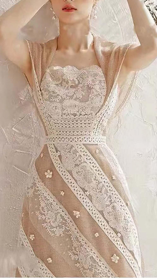 AIIZIE CAP SLEEVE FLORAL A-LINE MINI DRESS IN WHITE - product image