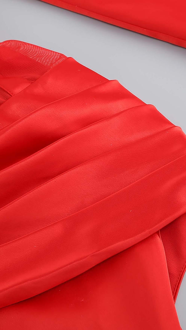 KORSETT-PLUNGE-JACKENKLEID IN ROT