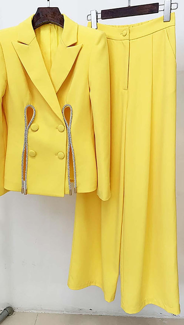 AIIZIE CRYSTAL TRIM CUTOUT JACKET SUIT IN YELLOW - product image